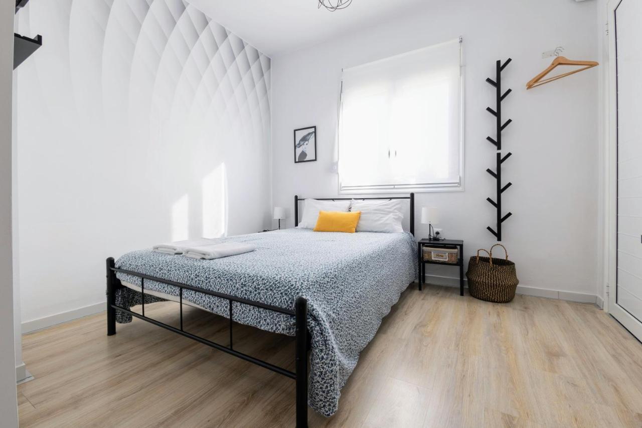 Апартаменты Cozy Studio, Near Airport & Sea Порто-Рафти Экстерьер фото