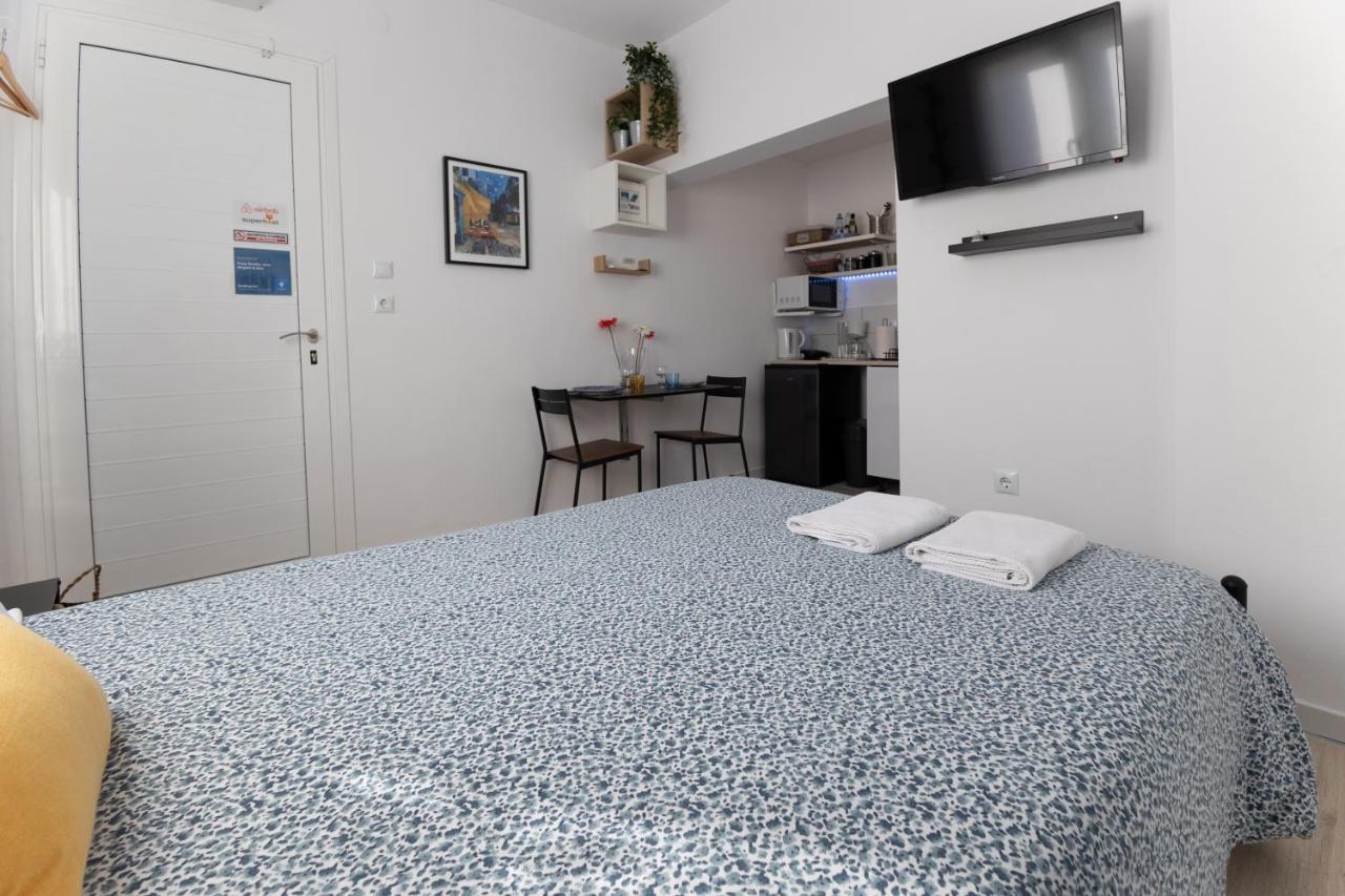 Апартаменты Cozy Studio, Near Airport & Sea Порто-Рафти Экстерьер фото